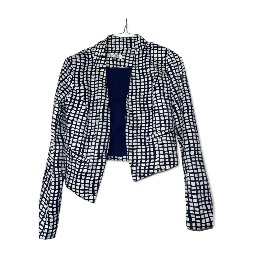 Size S- fits like a medium